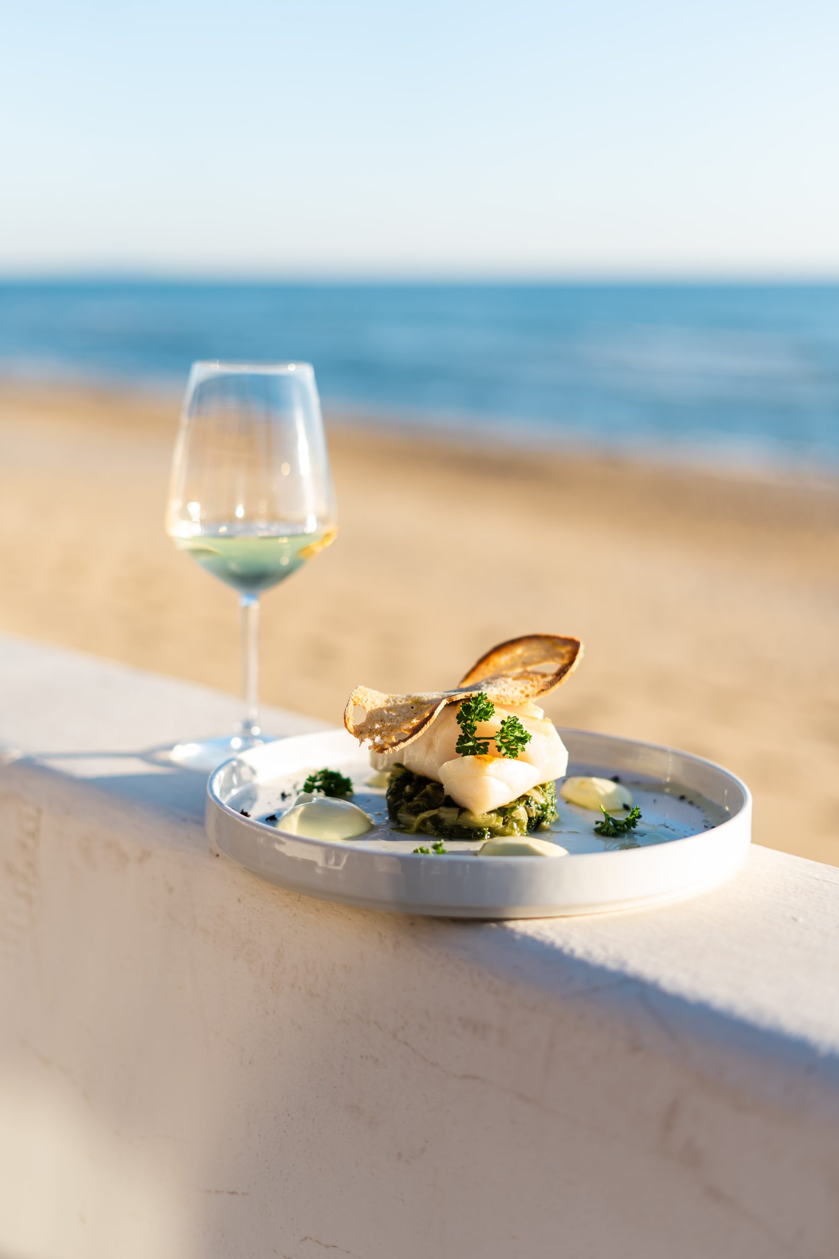 piatto ristorante La Siesta Gaeta trancio di baccalà con vista mare